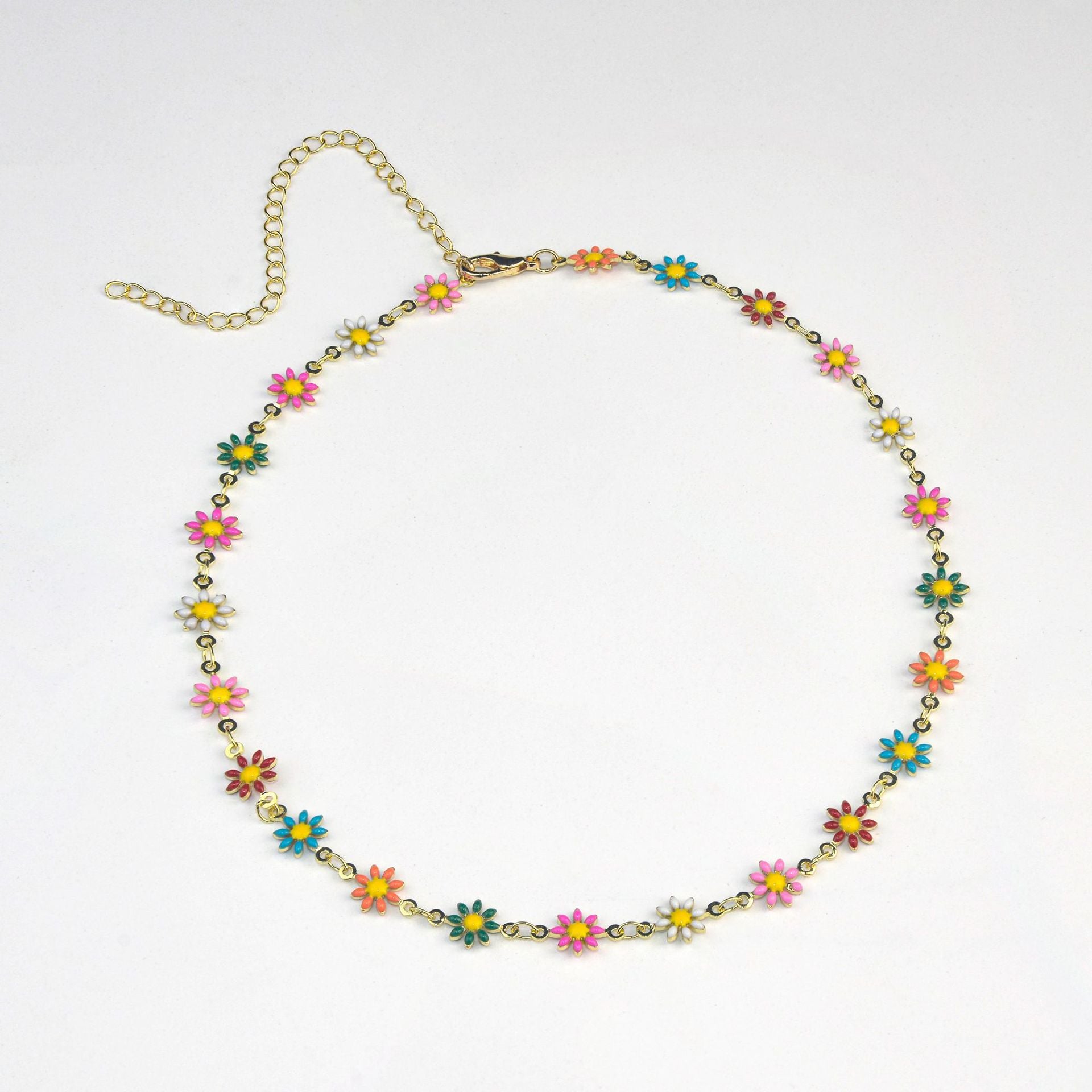 Wholesale Daisy Clavicle Alloy Necklaces